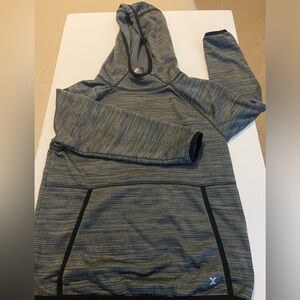 Boys light pull over hoodie.